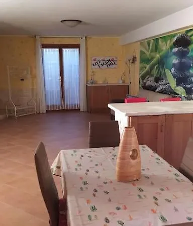 Open Space Da Luca E Laura,a 7 Minuti Da Alghero. *