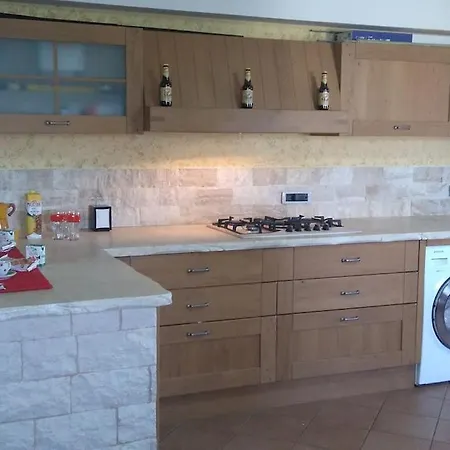 Open Space Da Luca E Laura,a 7 Minuti Da Alghero.